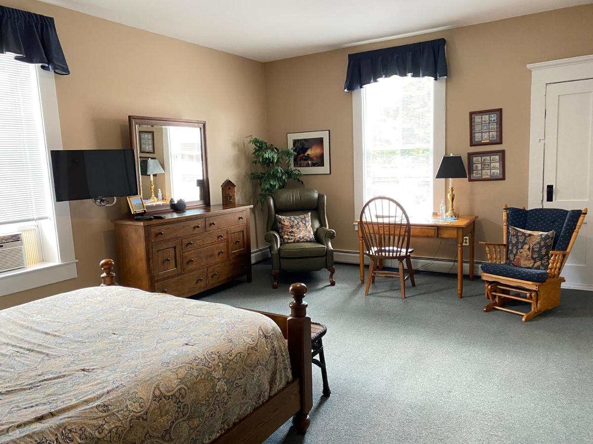 Bristol Suites Εξωτερικό φωτογραφία
