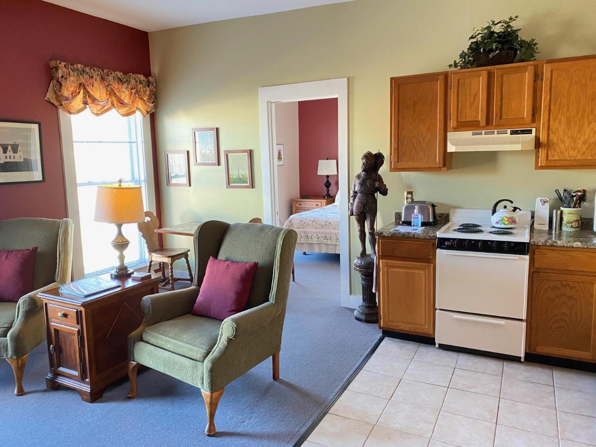 Bristol Suites Εξωτερικό φωτογραφία