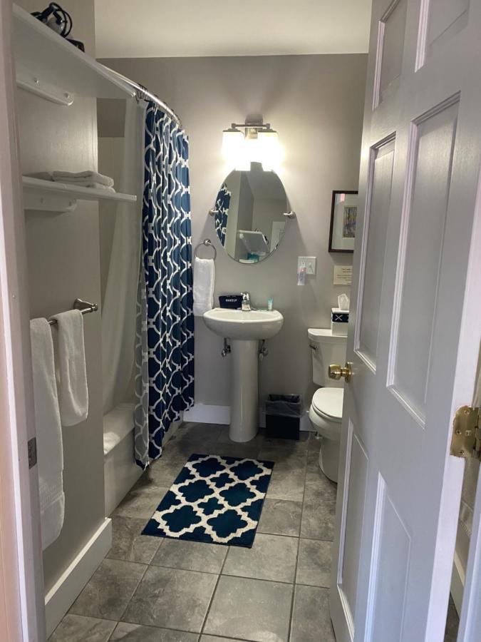 Bristol Suites Εξωτερικό φωτογραφία